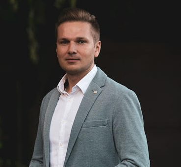 dr Marcin Gierczyk